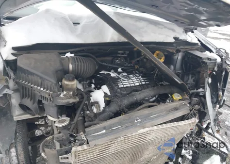 2017 Dodge Grand Caravan Sxt z USA, uszkodzony, nr VIN 2C4RDGCG5HR851547